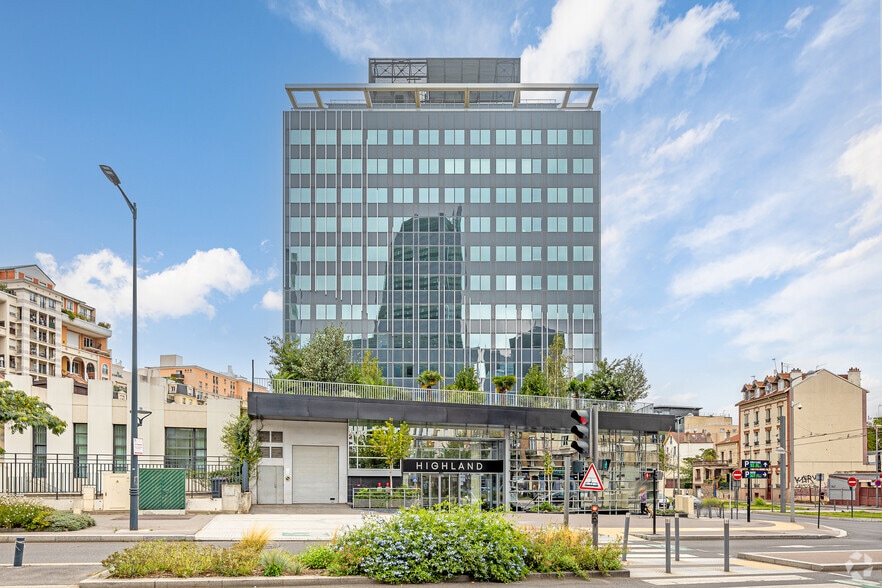 51-53 Boulevard De La Mission Marchand, Courbevoie à louer - Photo de l’immeuble – Image 3 sur 13