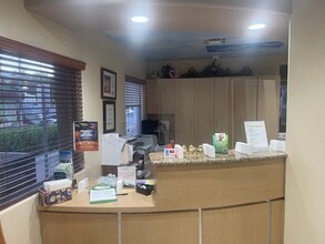 3645 Overland Ave, Los Angeles, CA à louer Photo intérieure– Image 2 sur 6