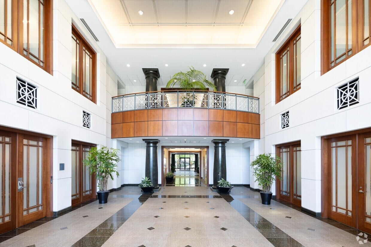 272 Bendix Rd, Virginia Beach, VA à louer Photo intérieure– Image 1 sur 6