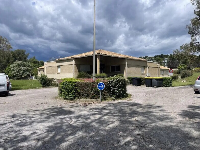Local d'activités dans Montferrier-sur-Lez à vendre - Photo de l’immeuble – Image 2 sur 8
