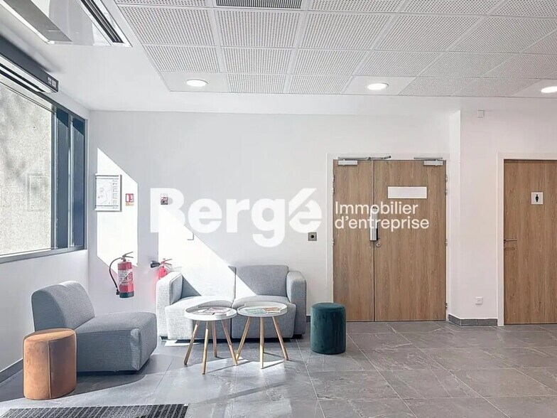 Bureau dans SOPHIA ANTIPOLIS à louer - Photo de l’immeuble – Image 3 sur 13