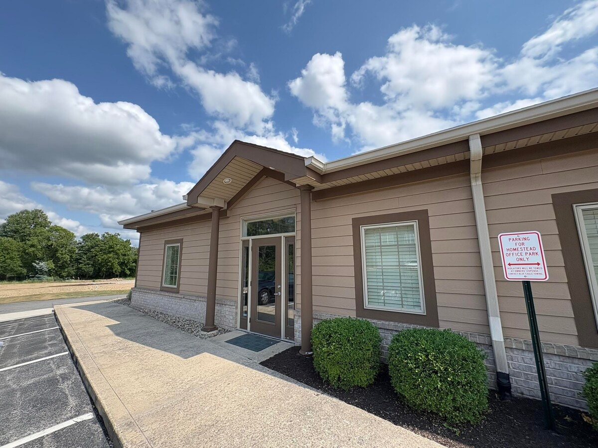 7127 Homestead Rd, Fort Wayne, IN 46814 - Lot J -  - Photo intérieure - Image 1 of 8