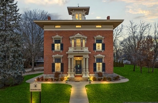 Plus de détails pour 876 W State St, Jacksonville, IL - Hôtellerie à vendre