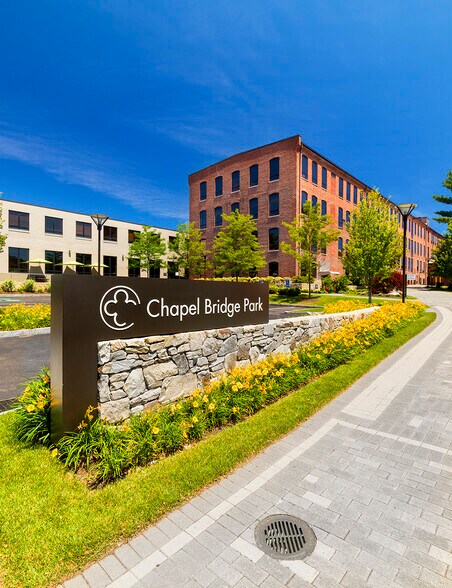 55 Chapel St, Newton, MA à louer - Photo principale – Image 1 sur 9