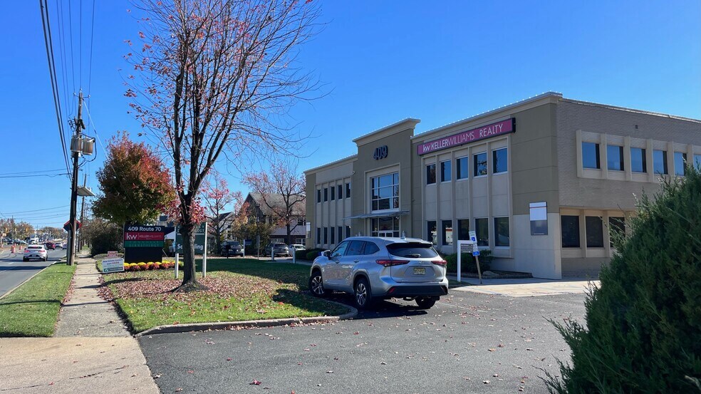 409 E Marlton Pike, Cherry Hill, NJ à louer - Photo de l’immeuble – Image 3 sur 34