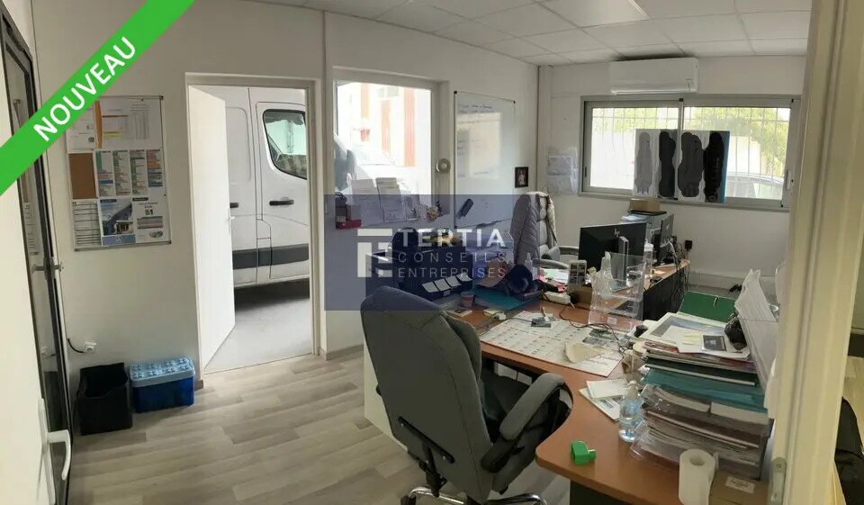 Local d’activités dans Saint-Jean-de-Védas à louer - Photo intérieure – Image 2 sur 8