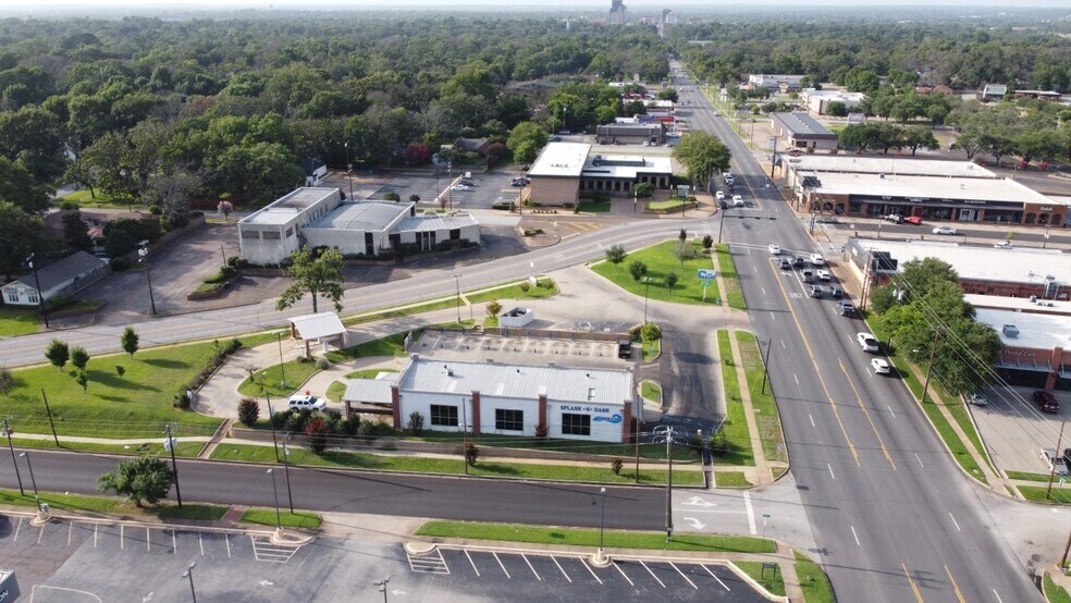 7740 Preston Rd, Frisco, TX à vendre - Photo de l’immeuble – Image 2 sur 5