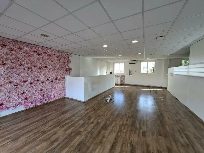 Local commercial dans Clermont-Ferrand à louer - Photo intérieure – Image 3 sur 8