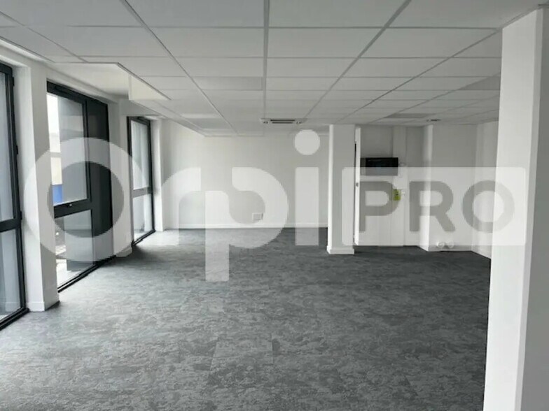 36 Bis Rue Montcalm, La Rochelle à louer - Photo de l’immeuble – Image 3 sur 3