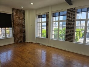 9615 Brighton Way, Beverly Hills, CA à louer Photo intérieure– Image 1 sur 6