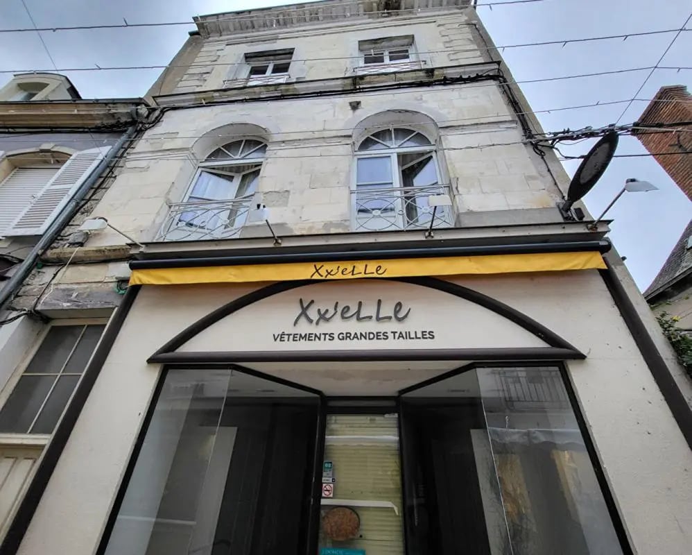 Local d'activités dans Le Mans à vendre Photo de l’immeuble– Image 1 sur 9