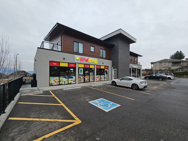 5008 South Ridge Dr, Kelowna, BC à vendre - Photo principale – Image 1 sur 1