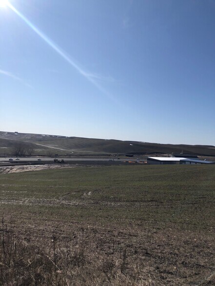 122 Sand Buckler Dr, Pullman, WA à vendre - Photo de l’immeuble – Image 2 sur 6