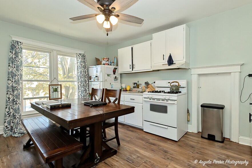 10208 N Main St, Richmond, IL à vendre - Photo de l’immeuble – Image 2 sur 6