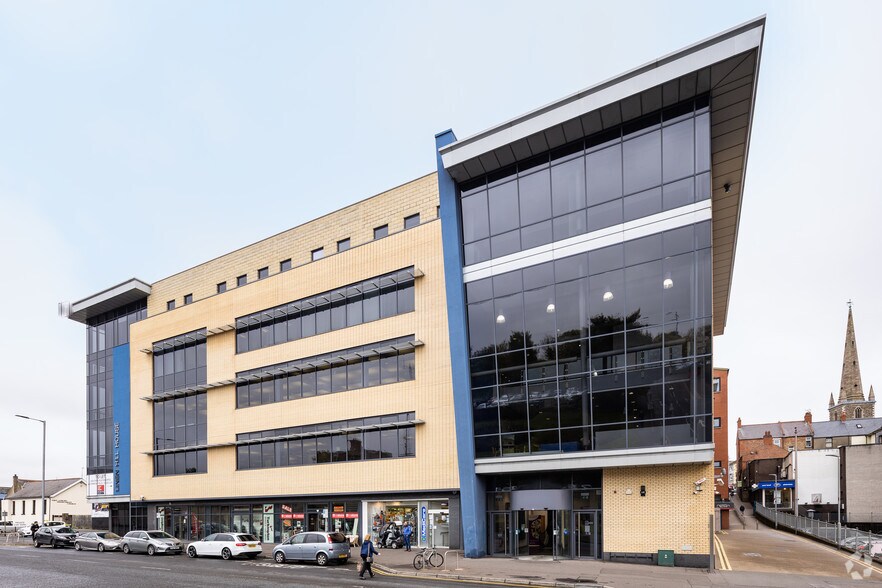 Linenhill St, Lisburn à louer - Photo de l’immeuble – Image 2 sur 13