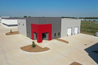 Plus de détails pour 1613 N Main St, Pearland, TX - Industriel/Logistique à vendre