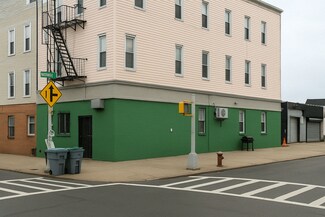 Plus de détails pour 740 Chauncey St, Brooklyn, NY - Local commercial à louer