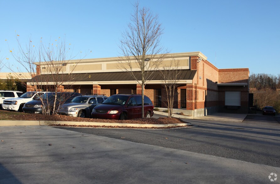 2703 Brickton North Dr, Buford, GA à vendre - Photo de l’immeuble – Image 2 sur 2