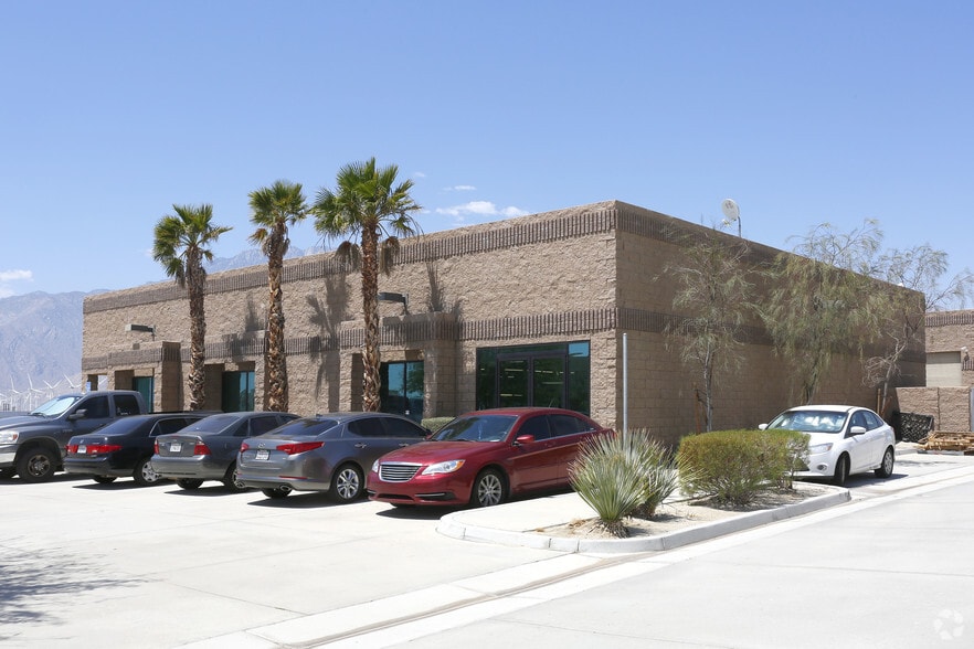 63758 Orr Way, North Palm Springs, CA à louer - Photo principale – Image 1 sur 17