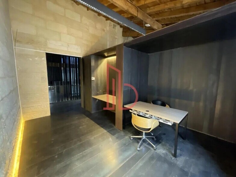 Bureau dans Bordeaux à vendre - Photo de l’immeuble – Image 3 sur 5