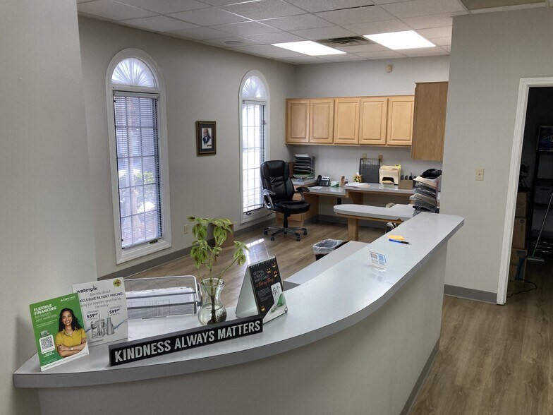 2855 Summer Oaks Dr, Bartlett, TN à vendre - Photo de l’immeuble – Image 3 sur 8