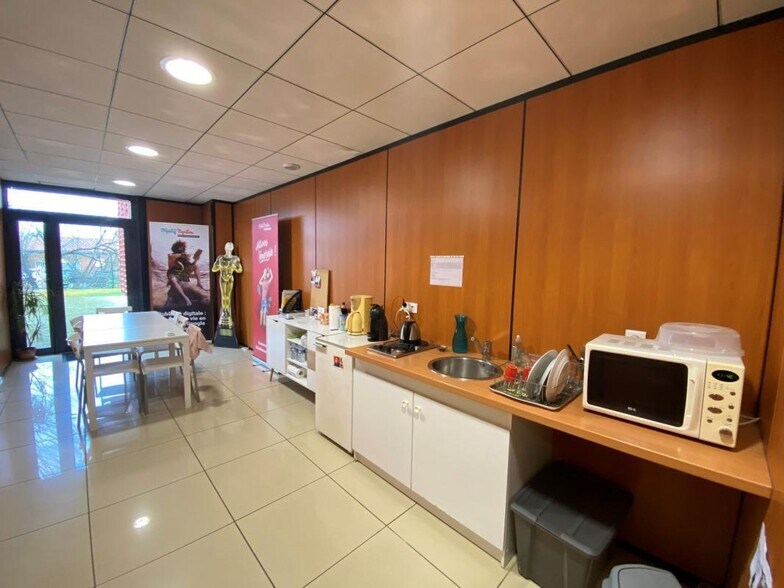 Bureau dans Saint-Jean à louer - Photo intérieure – Image 3 sur 14