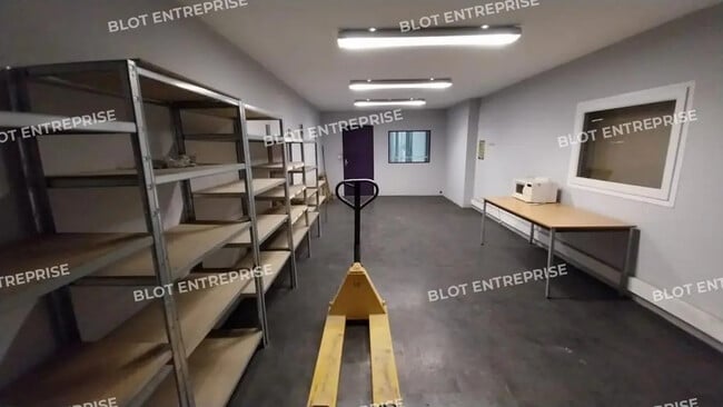 Plus de détails pour 15 Bis Rue De La Grassinais, Saint-Malo - Local d'activités à louer