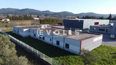 329 Chemin Vieux De Chusclan, Bagnols-sur-Cèze, GAR - VUE AÉRIENNE  vue de carte - Image1