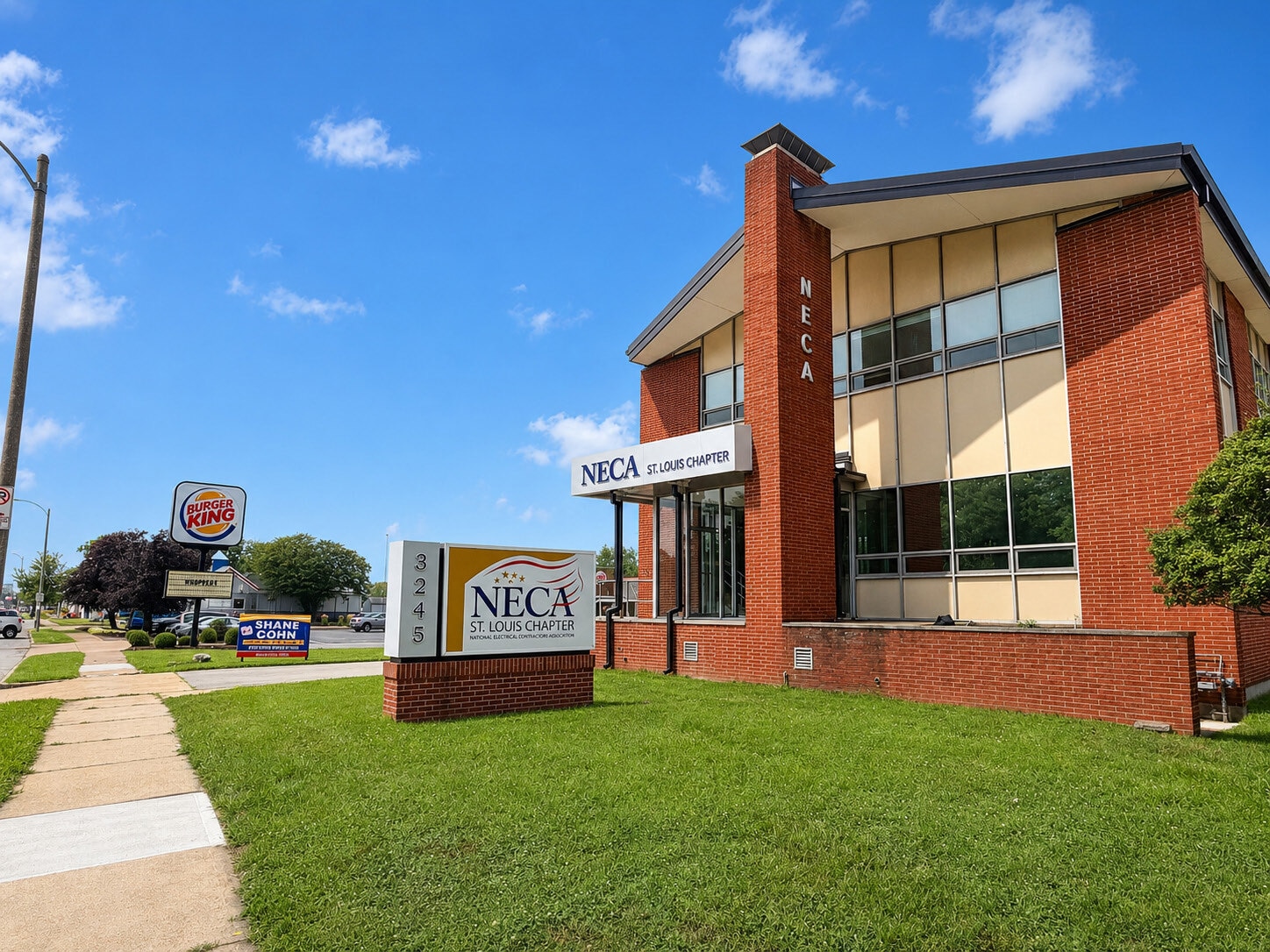 3245 Hampton Ave, Saint Louis, MO à vendre Photo principale– Image 1 sur 6