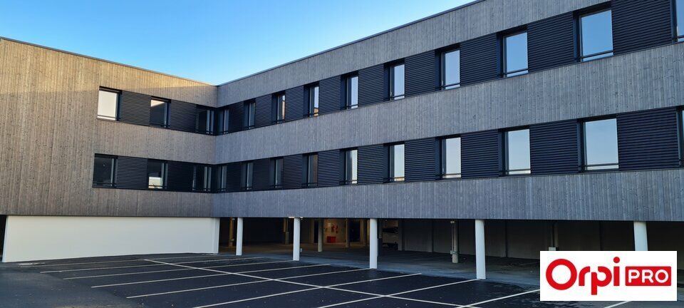 Bureau dans Langueux à vendre - Photo de l’immeuble – Image 1 sur 9