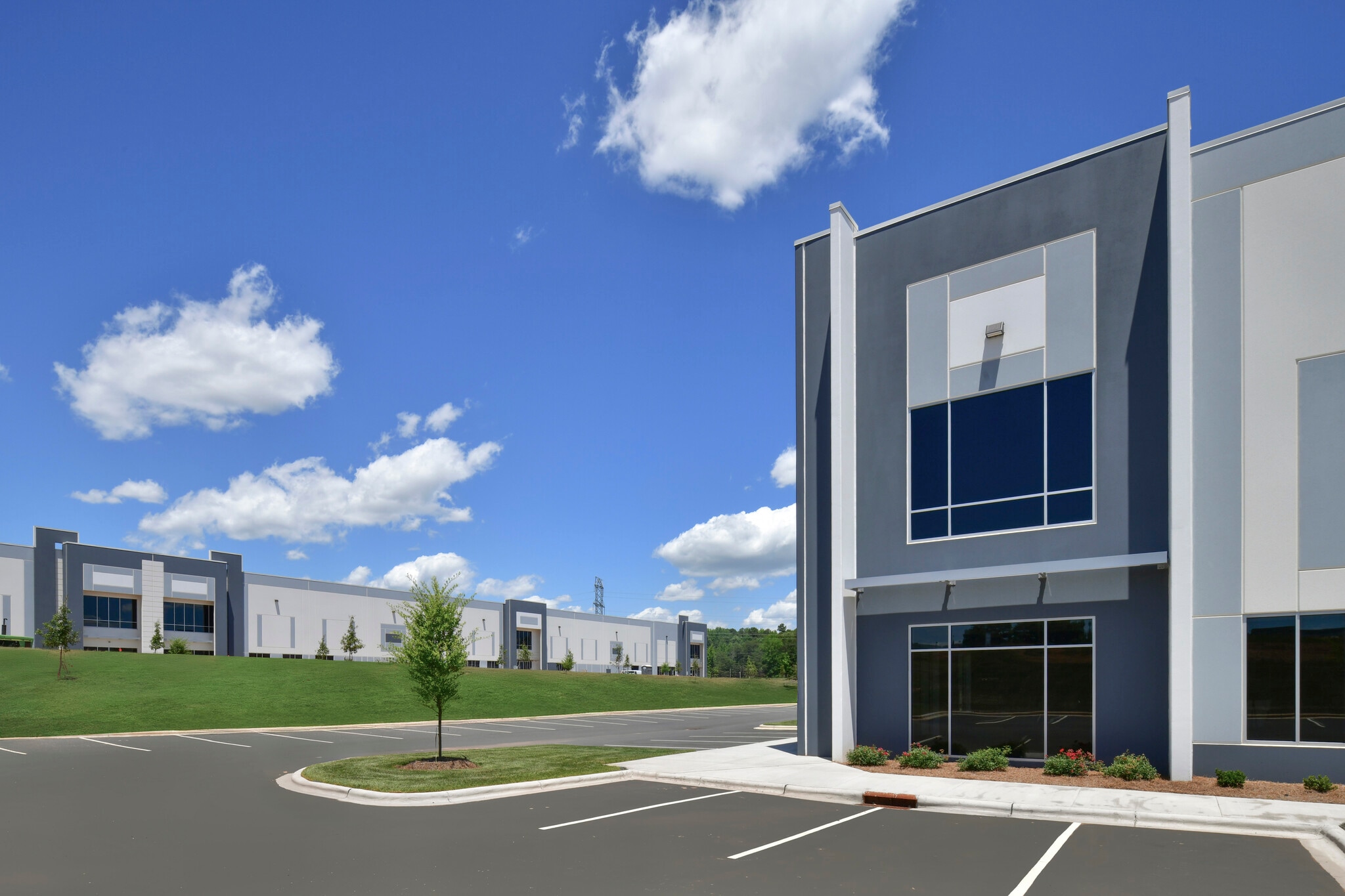 3720 Shopton Rd, Charlotte, NC à louer Photo de l’immeuble– Image 1 sur 3