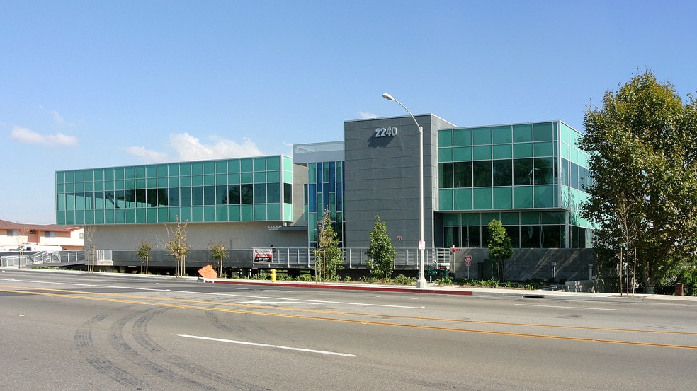2240 N Harbor Blvd, Fullerton, CA à louer - Autre – Image 2 sur 54