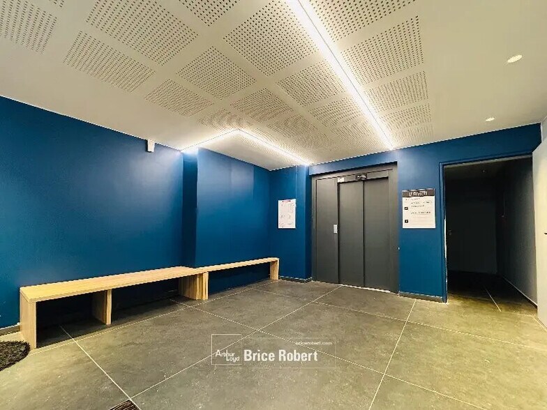 Bureau dans Dardilly à vendre - Photo intérieure – Image 3 sur 7