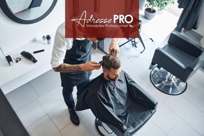 Plus de détails pour Local commercial à vendre