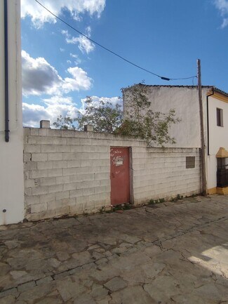 Plus de détails pour Terrain à vendre