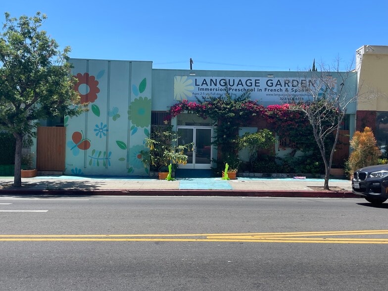 1067-1071 S Fairfax Ave, Los Angeles, CA à louer - Photo de l’immeuble – Image 2 sur 7