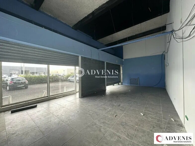 Local commercial dans Mérignac à louer - Photo de l’immeuble – Image 3 sur 7