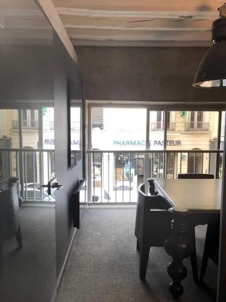 Bureau dans Bourg-en-Bresse à louer - Photo intérieure – Image 2 sur 6