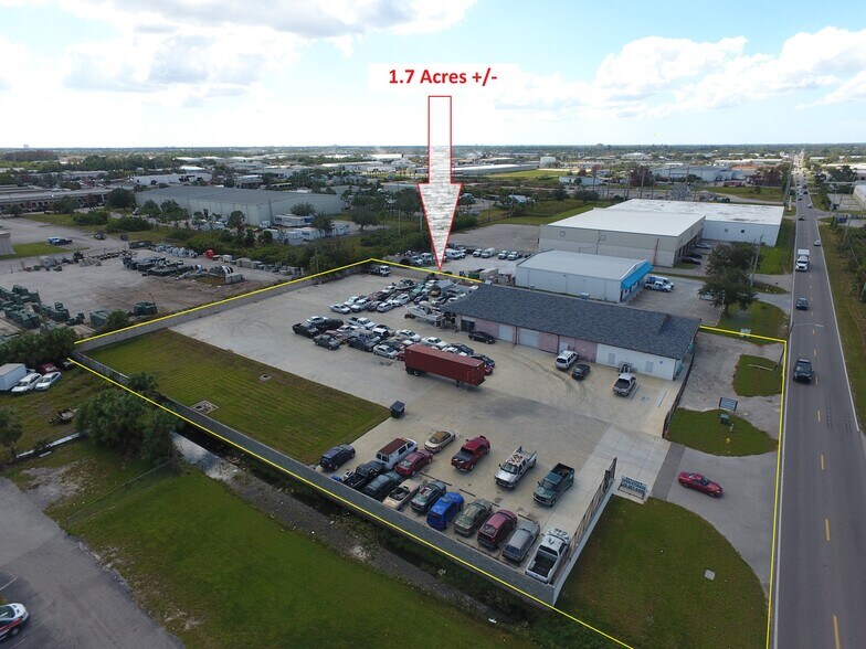 3310-3330 Hanson St, Fort Myers, FL à vendre - Photo de l’immeuble – Image 2 sur 5