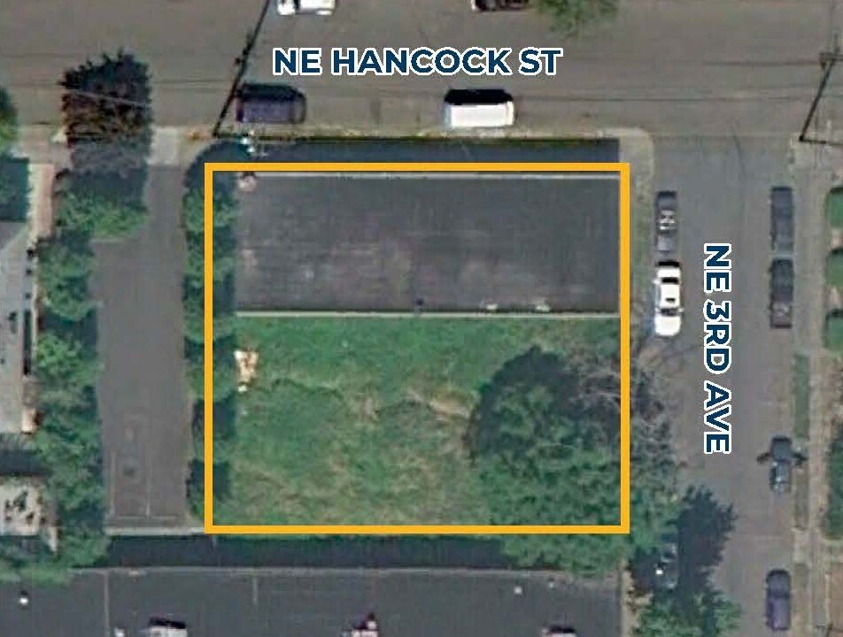 1835 NE 3rd Ave, Portland, OR à vendre Photo de l’immeuble– Image 1 sur 5
