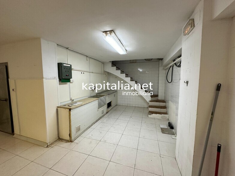 Local commercial dans Ontinyent, Valencia à louer - Photo de l’immeuble – Image 3 sur 8
