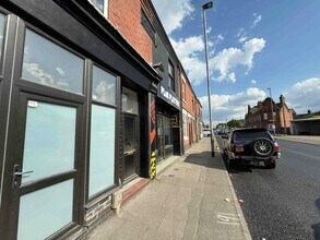 9 Victoria Rd, Stoke On Trent à louer Photo de l’immeuble– Image 2 sur 9