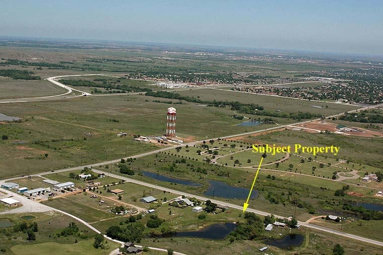 1212 NW Goodyear Blvd, Lawton, OK à vendre Aérien– Image 1 sur 2
