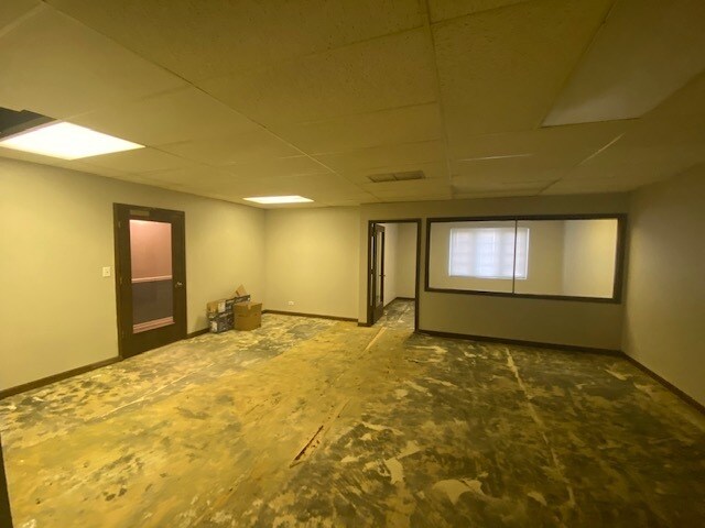 790 Lee St, Des Plaines, IL à louer - Photo intérieure – Image 3 sur 8