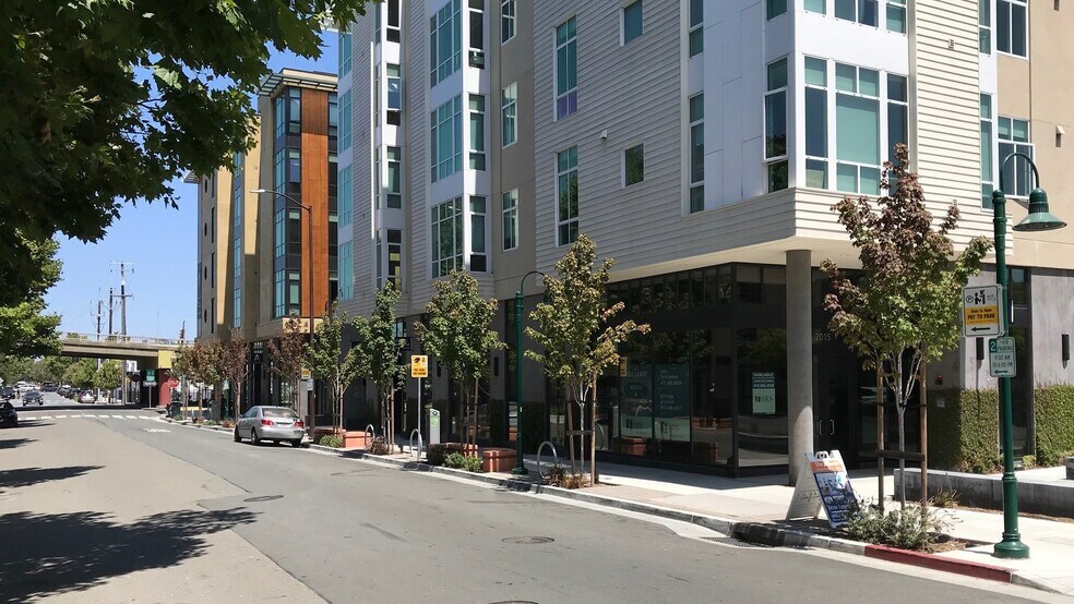 2001 4th St, Berkeley, CA à louer - Photo de l’immeuble – Image 1 sur 6
