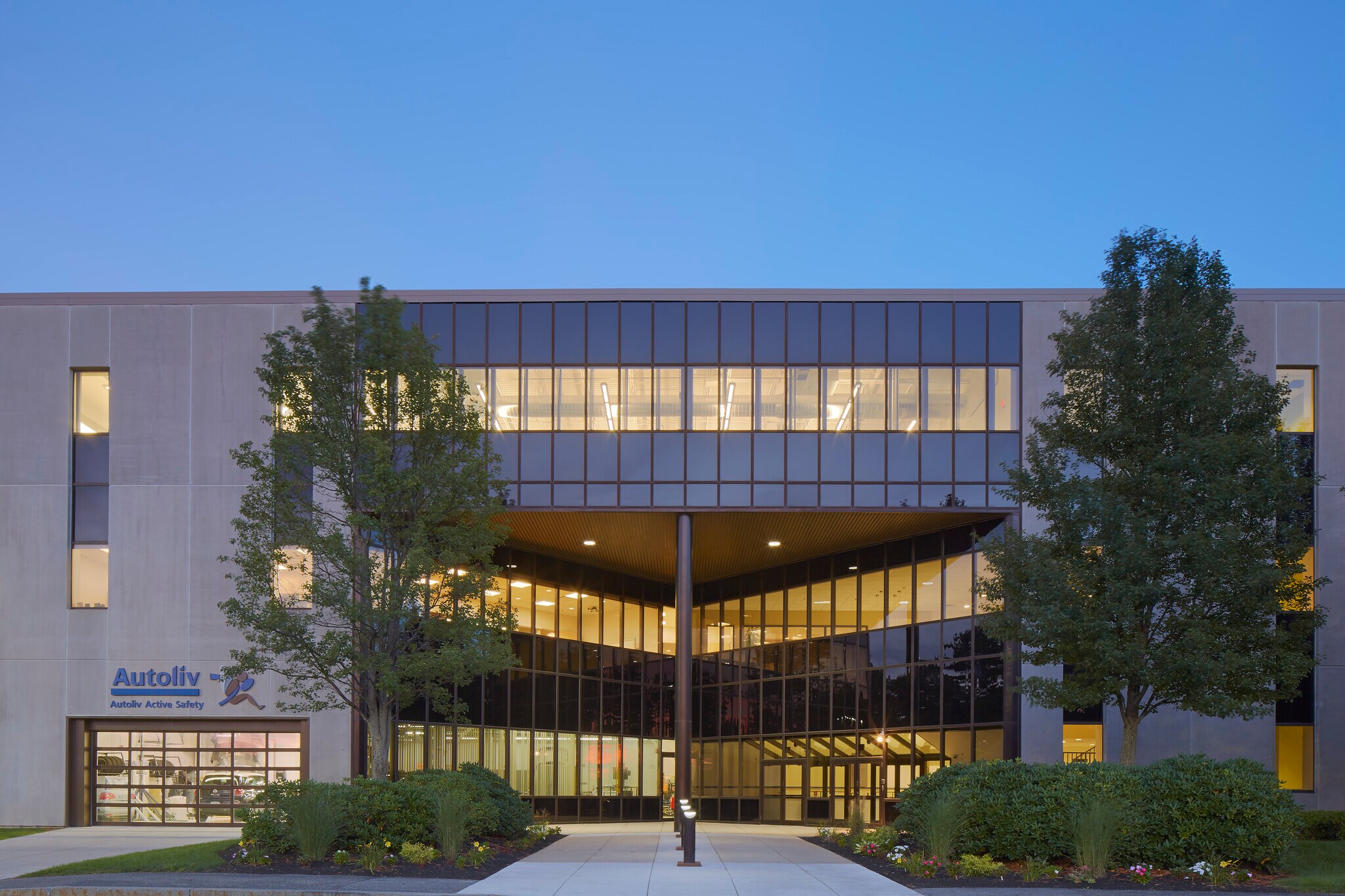 1001 Pawtucket Blvd, Lowell, MA à louer Photo principale– Image 1 sur 3