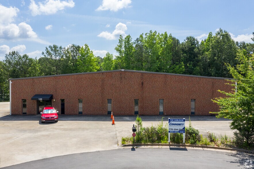110-120 Robinson Court portefeuille de 2 biens à vendre sur LoopNet.fr - Photo de l’immeuble – Image 3 sur 5