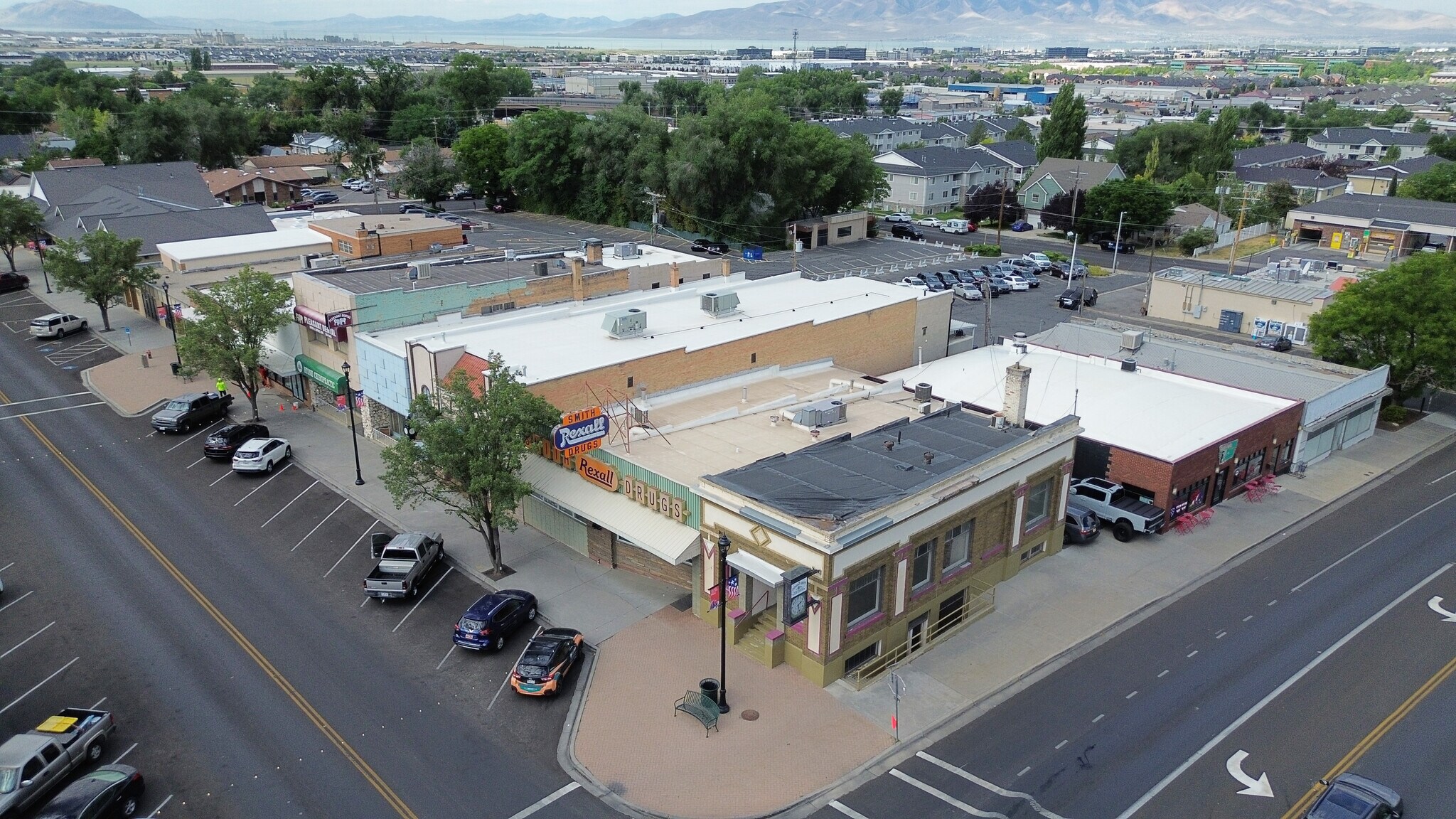 20 S Main, Pleasant Grove, UT à louer Photo de l’immeuble– Image 1 sur 6