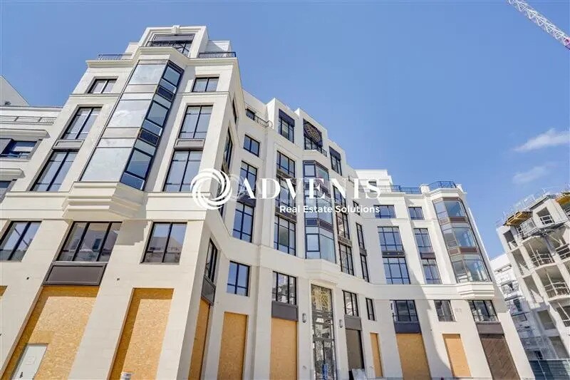 Bureau dans Chessy à louer Photo principale– Image 1 sur 2