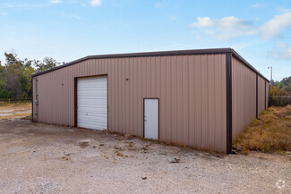 Plus de détails pour 1516 S Sycamore St, Palestine, TX - Industriel/Logistique à vendre